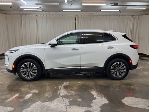 Used 2025 Buick Envision Preferred image 11