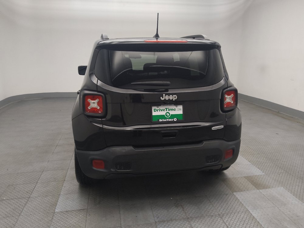 Used 2020 Jeep Renegade Latitude FWD image 6