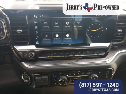 Used 2023 Chevrolet Silverado 1500 LTZ w/ LTZ Convenience Package II AWD/4WD image 16