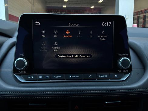 Used 2025 Nissan Rogue SV AWD/4WD image 32