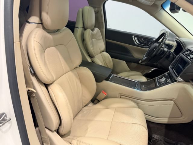 Used 2017 Lincoln Continental Reserve w/ Technology Package AWD/4WD image 26