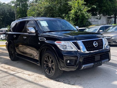 Used 2019 Nissan Armada Platinum w/ Captain's Chairs Package RWD image 8