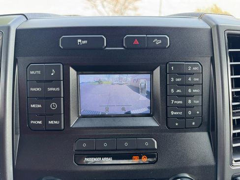 Used 2019 Ford F250 XLT w/ XLT Value Package image 16