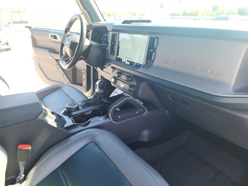 Certified 2024 Ford Bronco Outer Banks AWD/4WD image 25