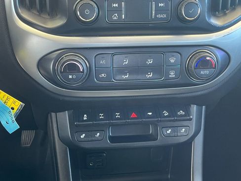 Used 2019 Chevrolet Colorado ZR2 w/ ZR2 Dusk Special Edition image 26