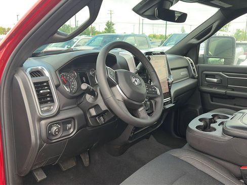 Used 2026 RAM 2500 Big Horn AWD/4WD image 5