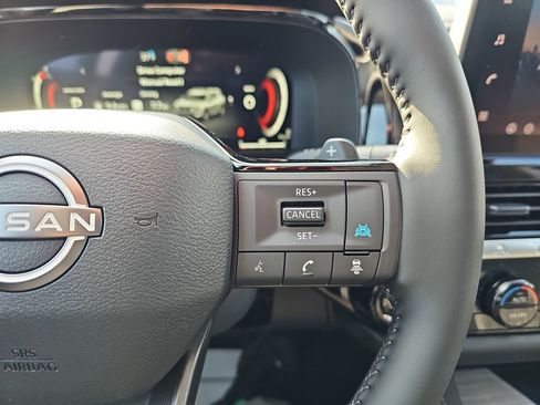 New 2026 Nissan Pathfinder Platinum image 23