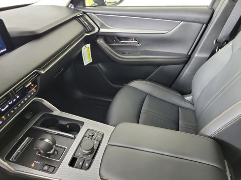 New 2026 MAZDA CX-90 3.3 Turbo w/ Preferred Package image 25