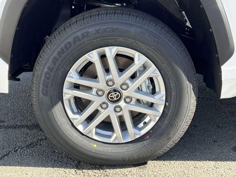 New 2025 Toyota Tundra SR5 image 12