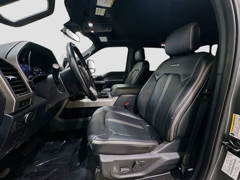 Used 2022 Ford F250 Platinum w/ FX4 Off-Road Package AWD/4WD image 21