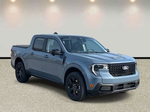 New 2026 Ford Maverick Lariat w/ Black Appearance Package AWD/4WD image 3