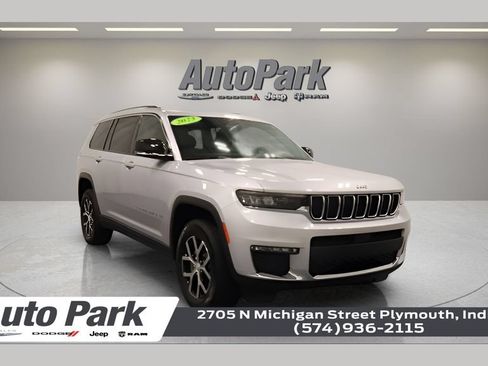 Used 2023 Jeep Grand Cherokee L Limited AWD/4WD image 1
