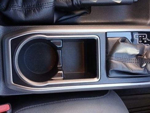 Used 2021 Toyota Tacoma SR5 image 40