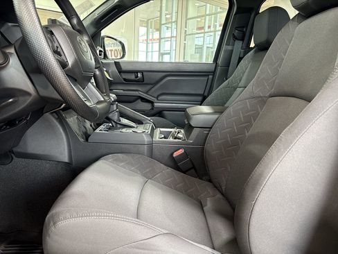 New 2026 Toyota Tacoma SR5 image 11