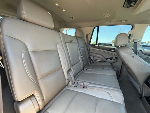 Used 2020 GMC Yukon SLT w/ Open Road Package RWD image 18