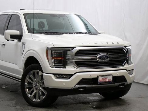 Used 2021 Ford F150 Limited image 2