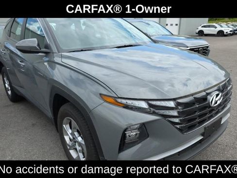 Used 2024 Hyundai Tucson SE AWD/4WD image 2