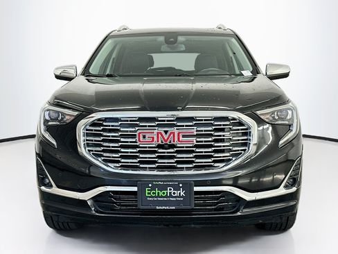 Used 2018 GMC Terrain Denali w/ Advanced Safety Package AWD/4WD image 2