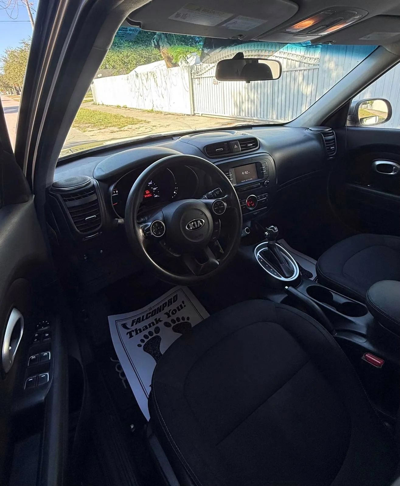 Used 2017 Kia Soul + FWD image 13