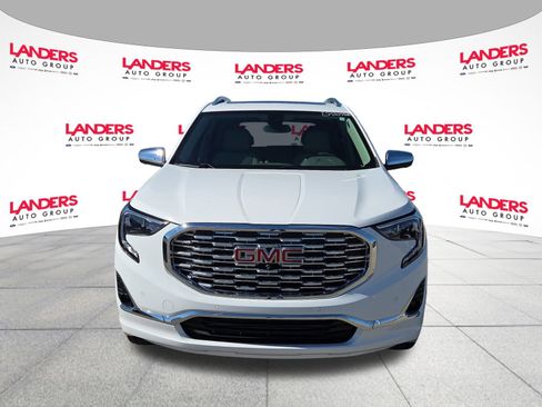 Used 2020 GMC Terrain Denali w/ Denali Premium Package image 8