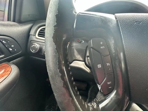 Used 2008 Chevrolet Avalanche LTZ w/ LTZ Preferred Equipment Group AWD/4WD image 23