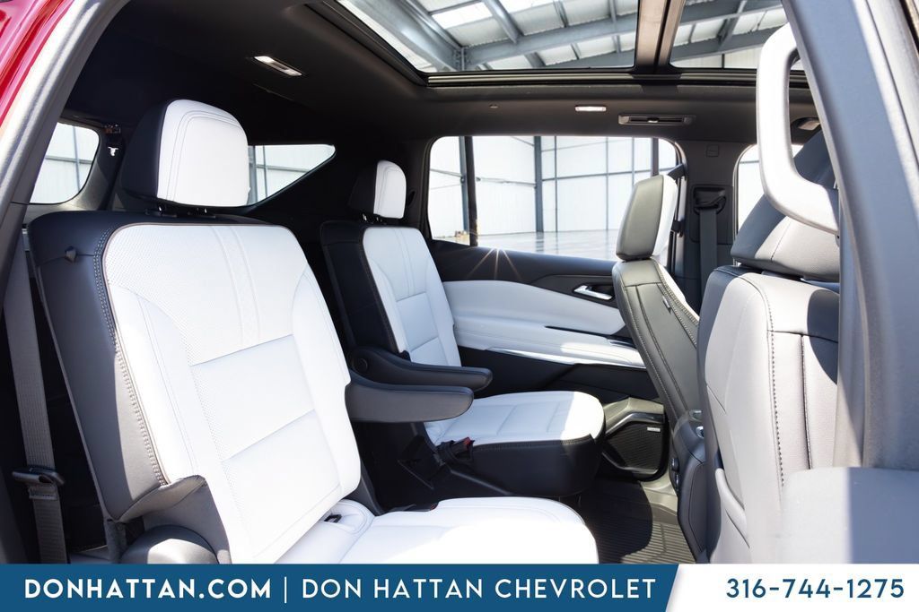 New 2026 Chevrolet Traverse High Country FWD image 21