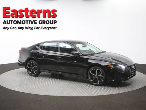 Used 2023 Nissan Altima 2.5 SR AWD/4WD image 51