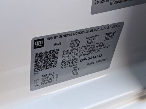 Used 2022 GMC Sierra 1500 Elevation w/ LPO, Elevation Black Package image 40