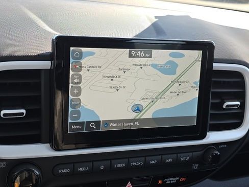 Certified 2023 Hyundai Venue Limited image 12