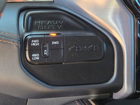 Used 2023 RAM 2500 Limited AWD/4WD image 23