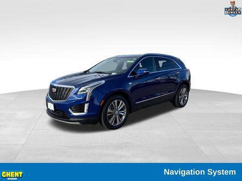 Used 2025 Cadillac XT5 Premium Luxury image 1