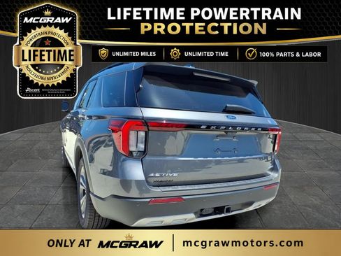Used 2025 Ford Explorer Active w/ Active Comfort Package AWD/4WD image 14
