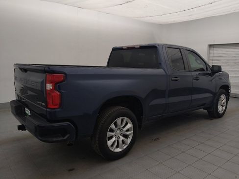 Used 2021 Chevrolet Silverado 1500 Custom RWD image 10