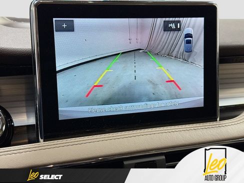Used 2022 Lincoln Corsair AWD w/ Equipment Group 101A image 17