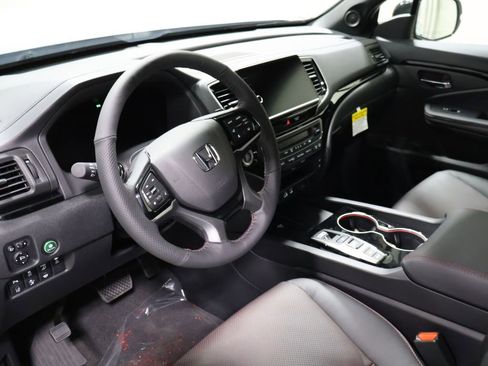 New 2026 Honda Ridgeline Black Edition image 23