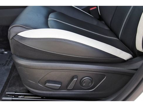 Used 2025 Kia K5 GT-Line AWD/4WD image 29
