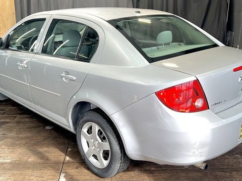 Used 2008 Chevrolet Cobalt LT image 3