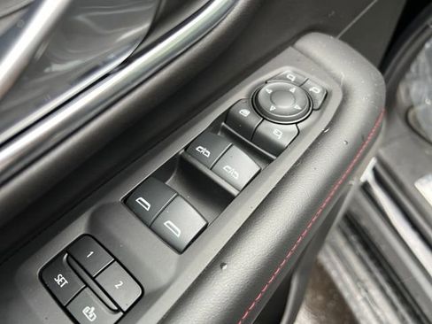 Certified 2024 Chevrolet Suburban RST w/ Luxury Package image 12