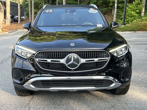 Certified 2025 Mercedes-Benz GLC 300 image 3