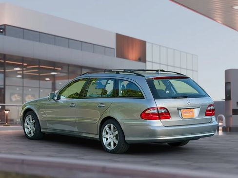 Used 2008 Mercedes-Benz E 350 4MATIC Wagon image 7