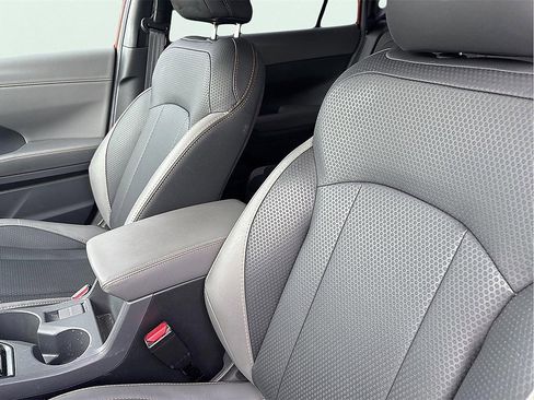 Used 2025 Subaru Crosstrek 2.5i Wilderness image 15