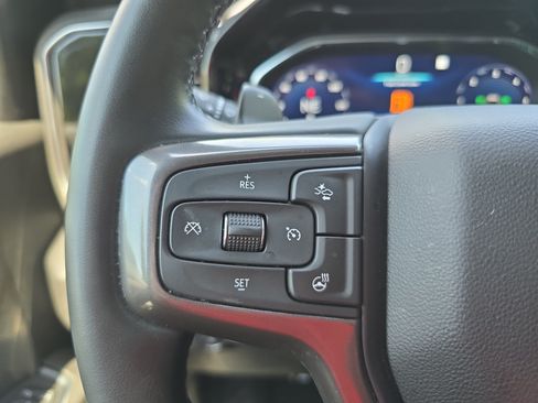 Used 2023 Chevrolet Silverado 1500 High Country w/ Z71 Off-Road Package AWD/4WD image 16