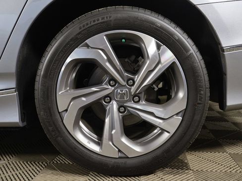 Used 2020 Honda Accord EX image 20