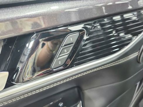 Used 2024 Jeep Wagoneer 2WD w/ Premium Group I image 21