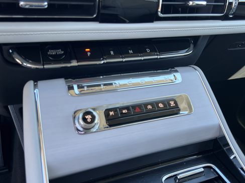 New 2026 Lincoln Aviator Reserve w/ Luxury Package image 21