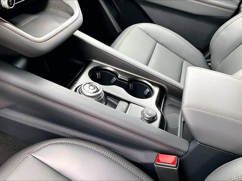 New 2026 Ford Explorer Active image 8