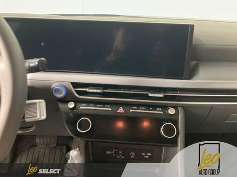Used 2024 Hyundai Sonata SEL AWD/4WD image 15