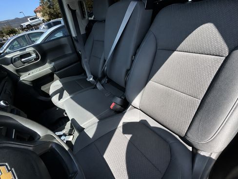 Used 2019 Chevrolet Silverado 1500 Custom w/ Custom Value Package RWD image 11