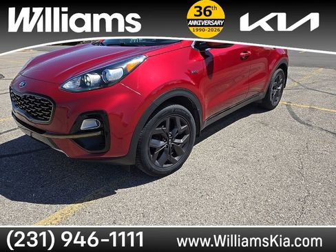 Used 2020 Kia Sportage S AWD/4WD image 1