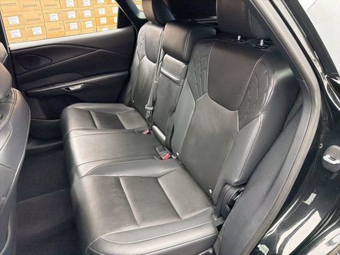 Used 2024 Lexus RX 350 Premium w/ Accessory Package (Z1) image 21